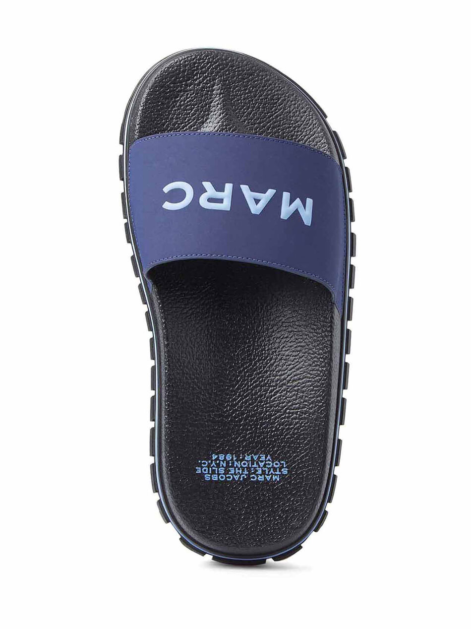 Maxi Logo Slides