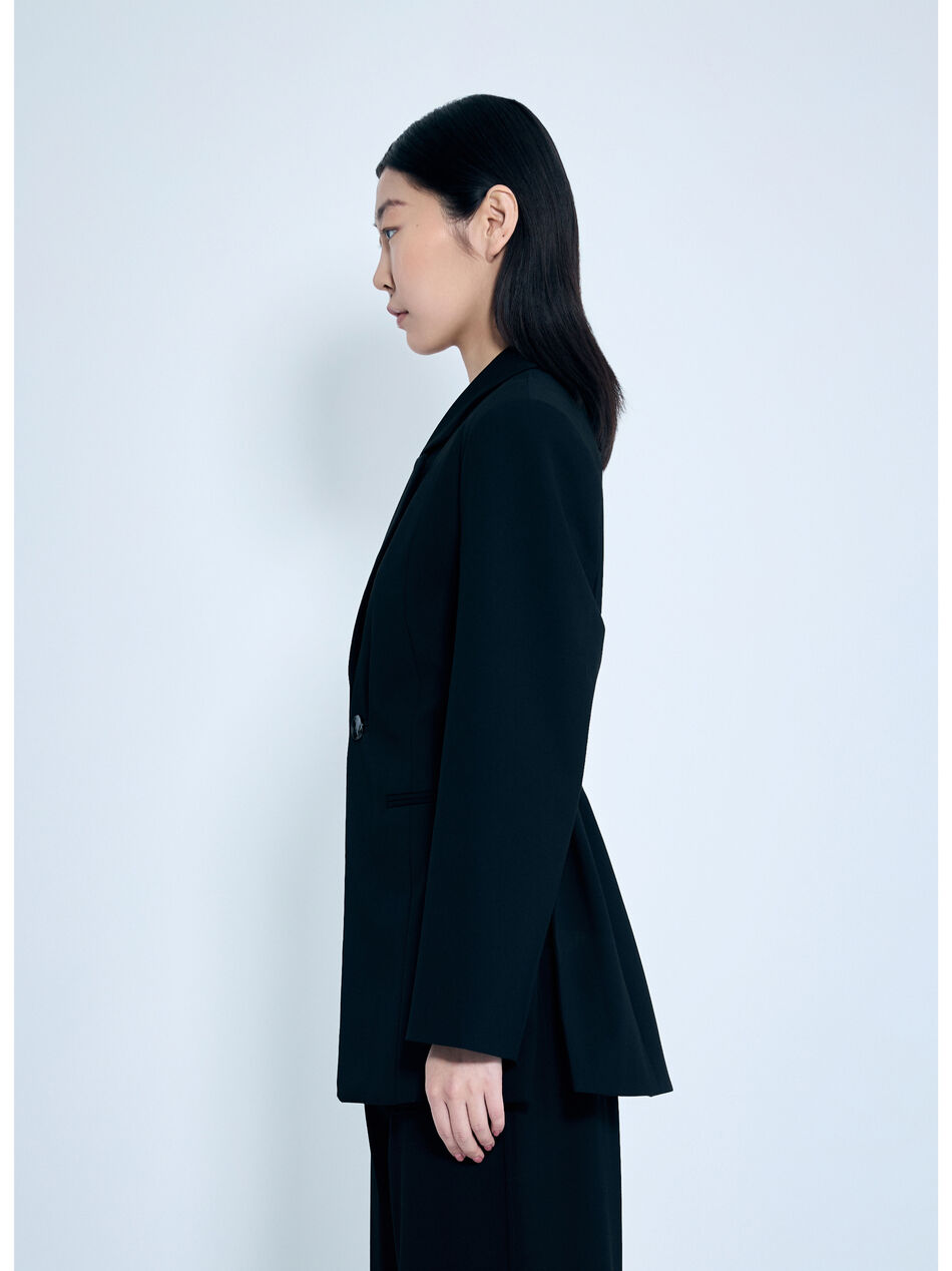 Solid Twill Suiting Blazer