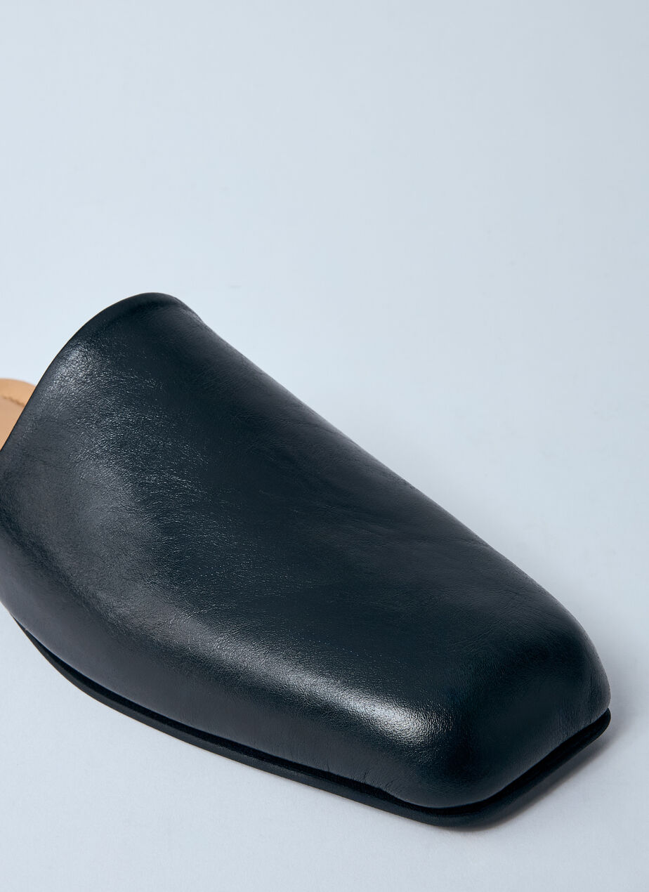 Ciagarr Leather Mules