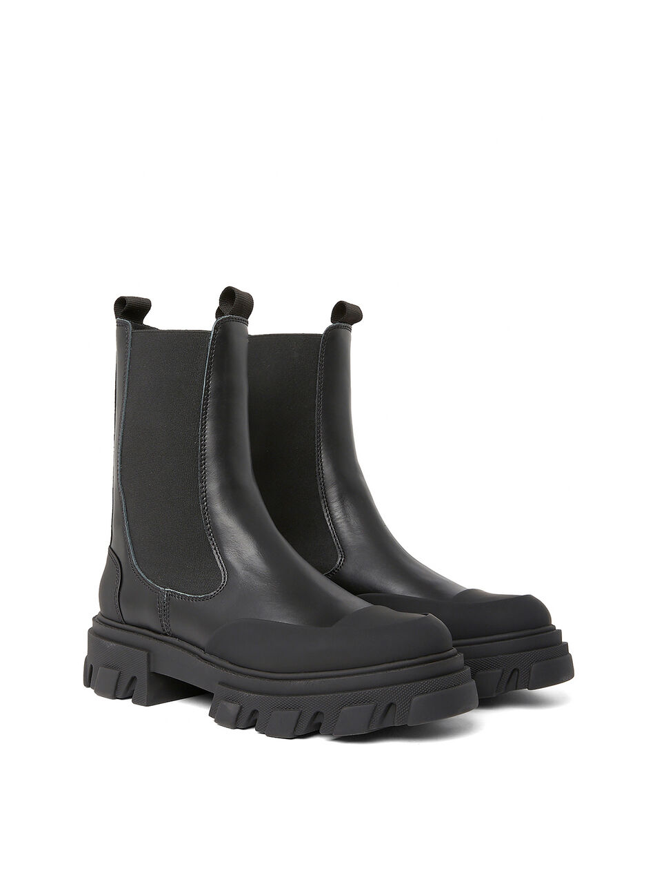 Chunky Chelsea Boots