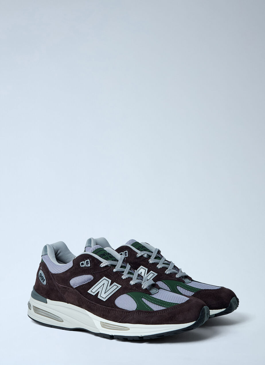 991v2 Sneakers
