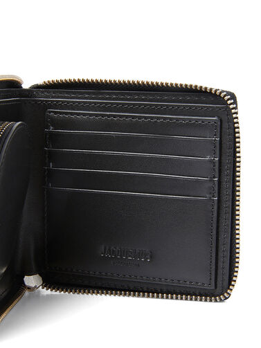Jacquemus Le Carre Rond Wallet | THE FLAMEL® 