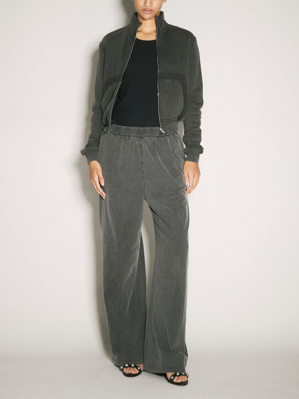 Shadow Pocket Sweatershirt