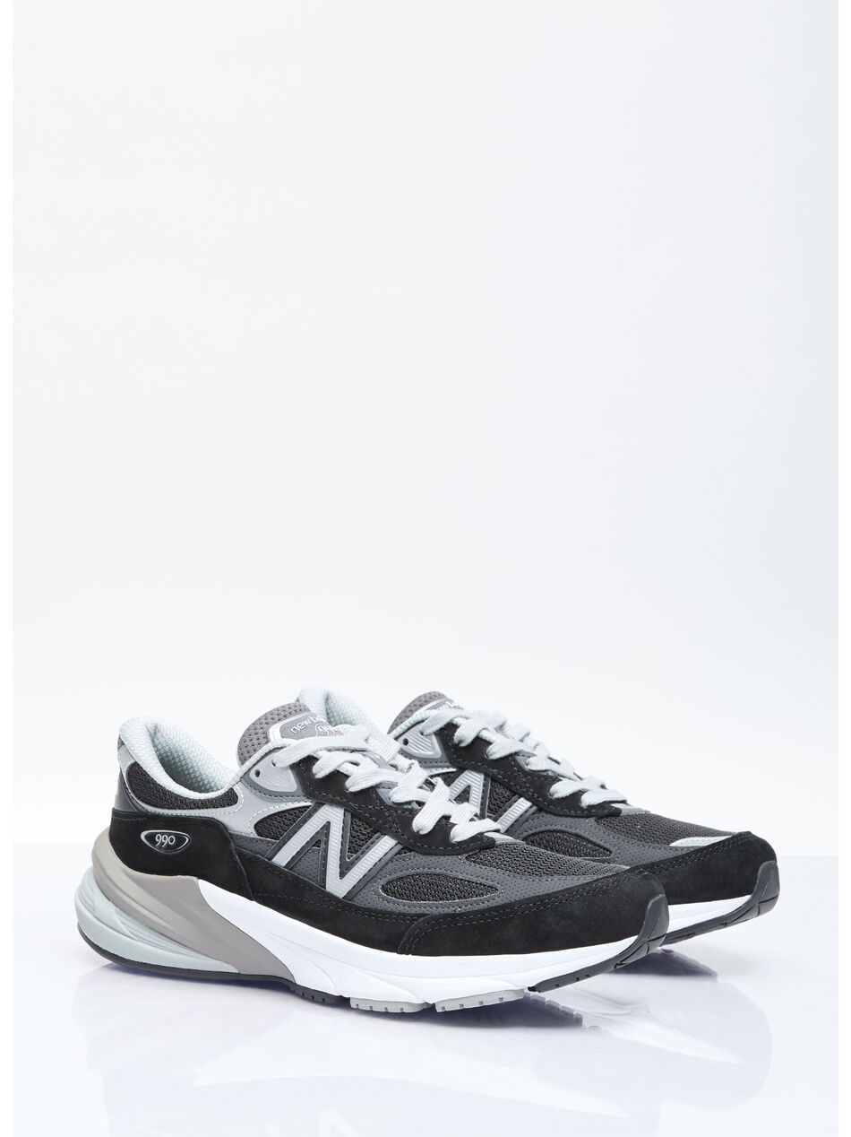 990v6 Sneakers