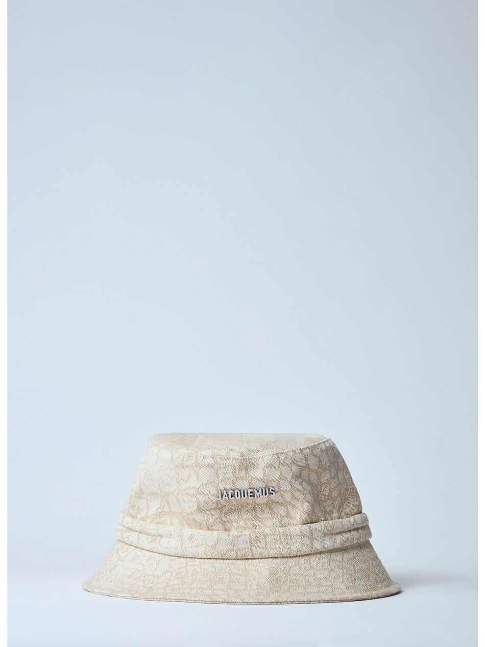 Le Bob Gadjo Bucket Capello