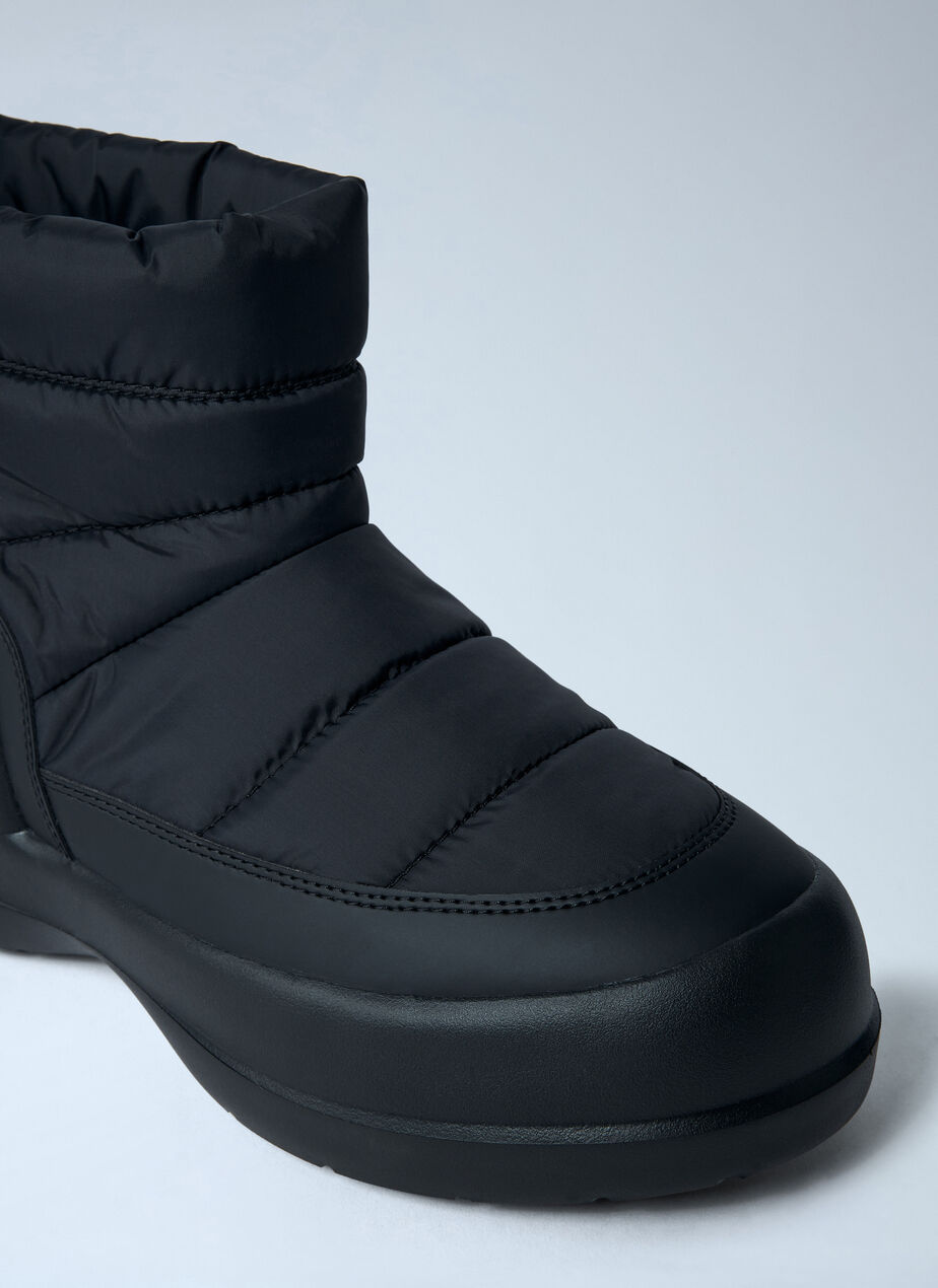 Mezzaluna Puffy Boots