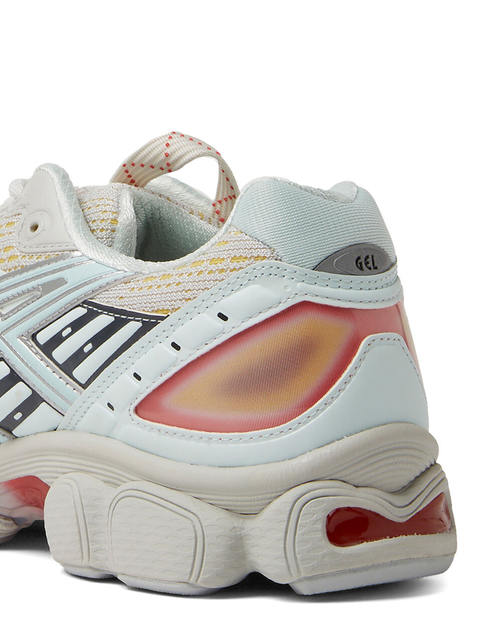 UB5-S Gel Nimbus 9 Sneakers in Light Blue