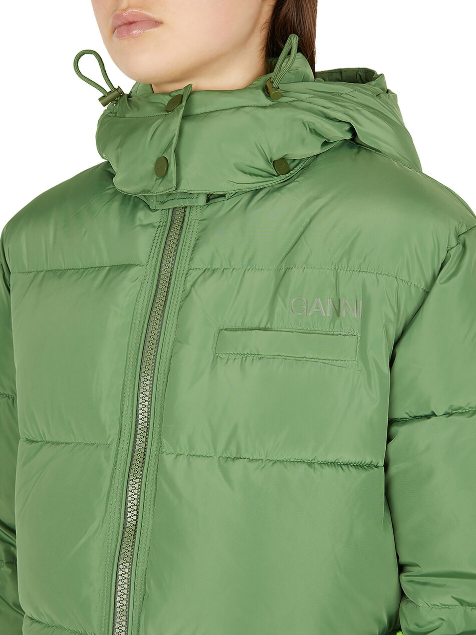 Hooded Tech Puffer Jacket in Green