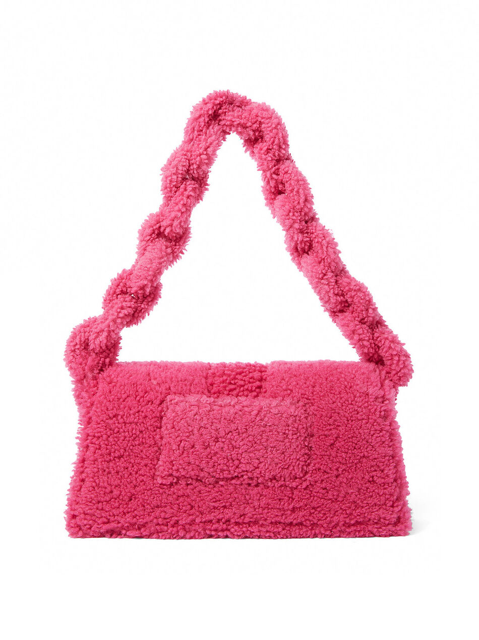 Le Bambidou Shearling Shoulder Bag in Pink