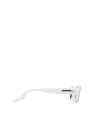 Gentle Monster Tambu White Sunglasses | THE FLAMEL® display picture 3