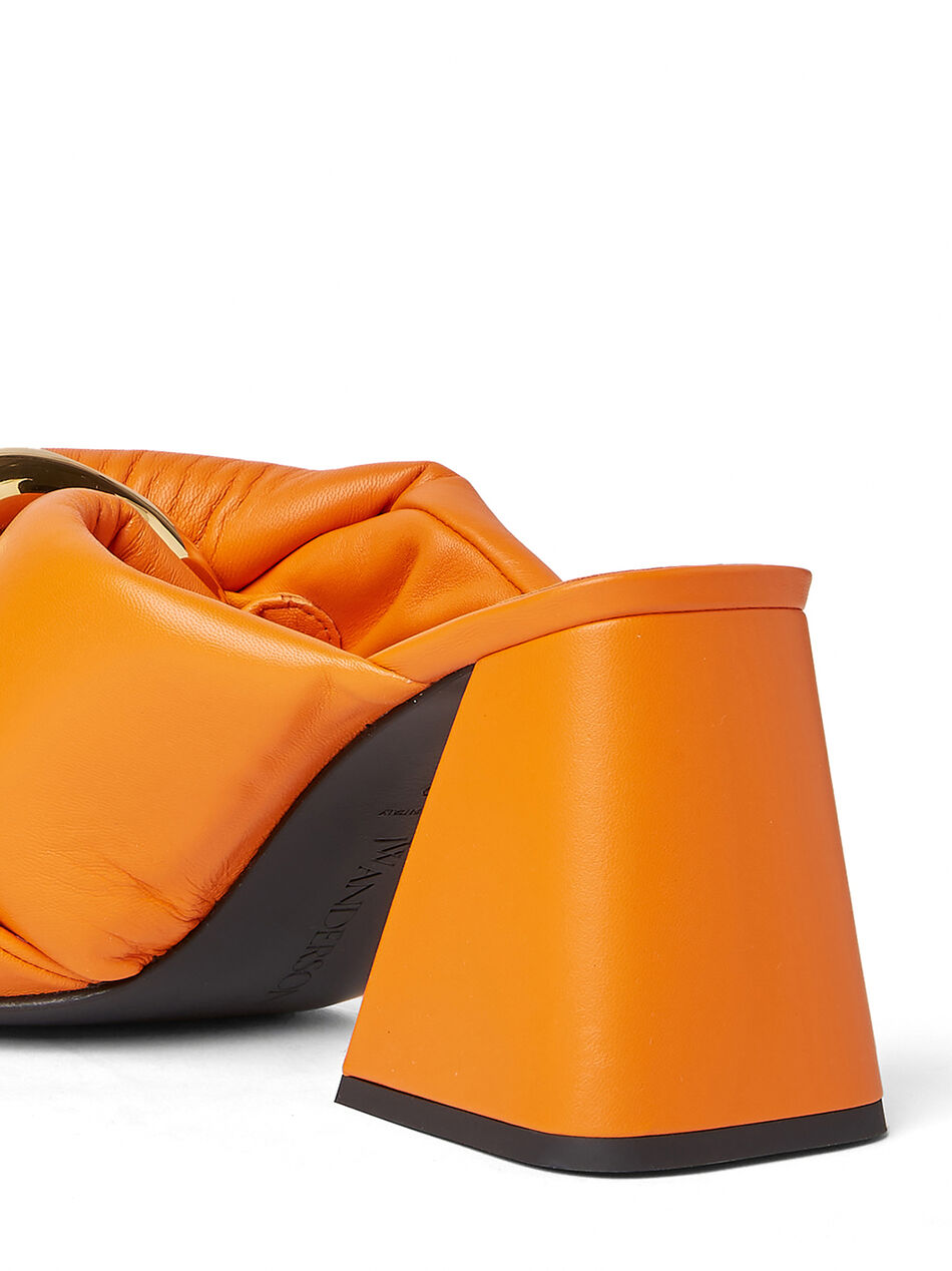 Twisted Heel Chian Sandal