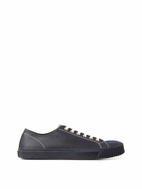 Tabi Sneakers in Black Cotton