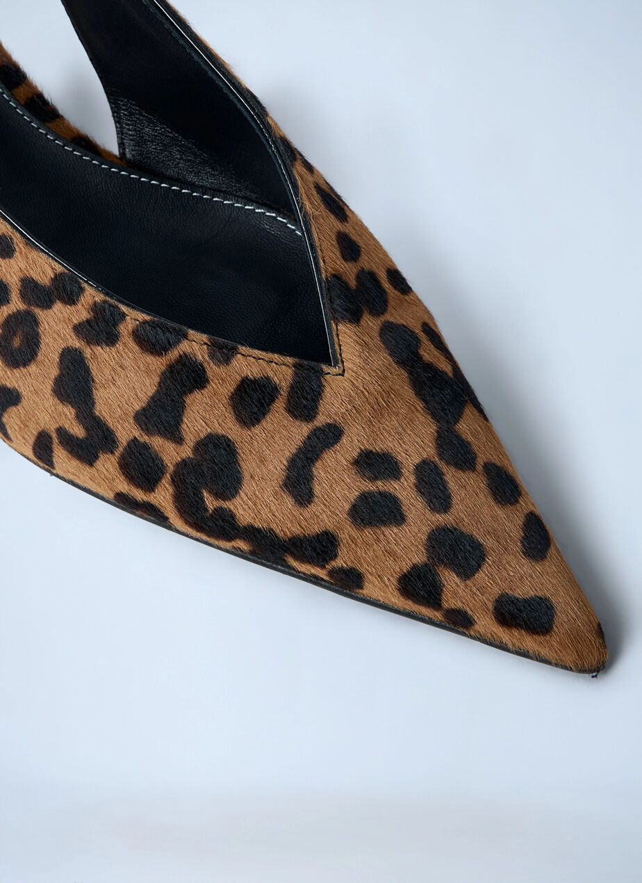 Leather Pointed Wedge-Heels