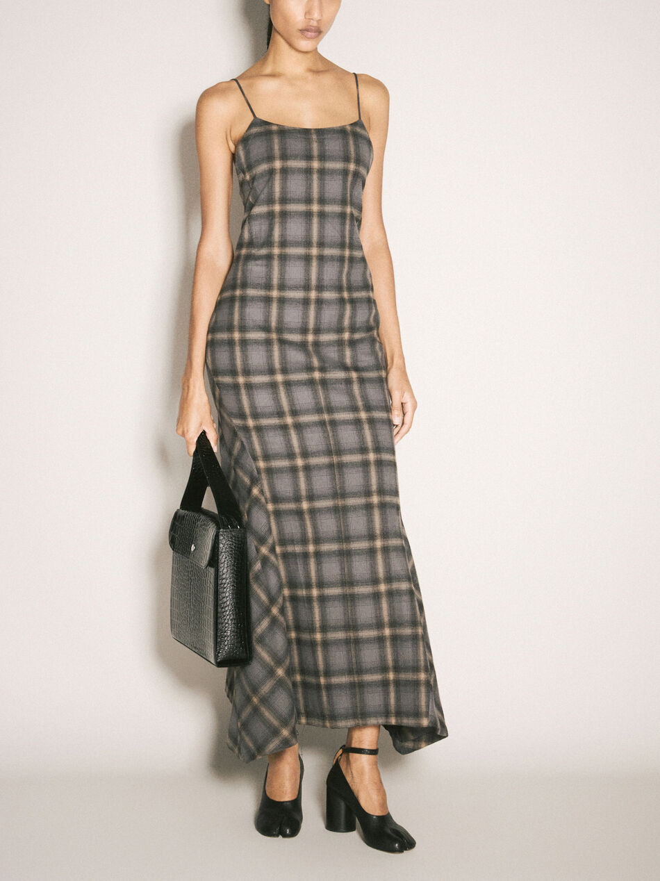 Extended Shoulder Bag