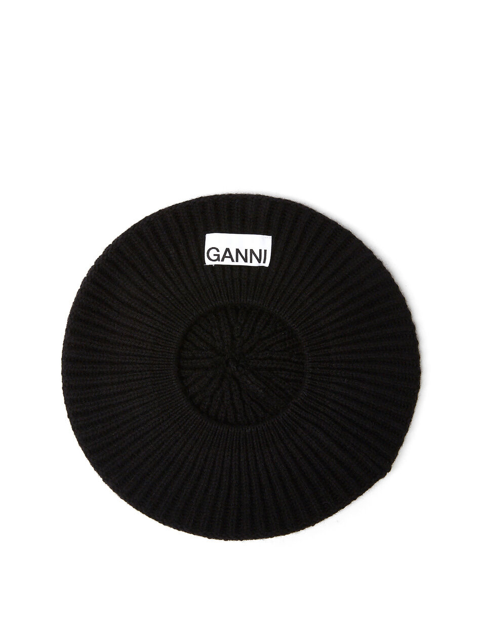 Ribbed Knit Beret Hat in Black