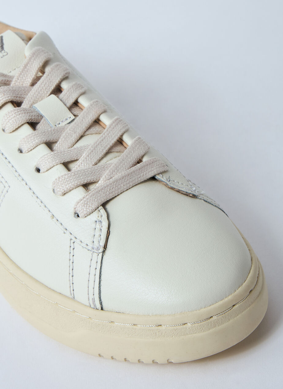 Dallas Low-Top Sneakers