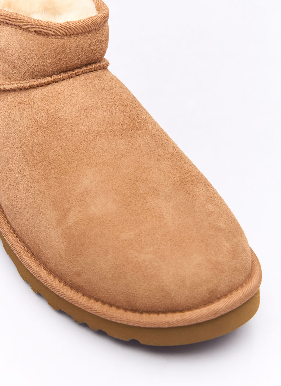Classic Ultra Mini Boots