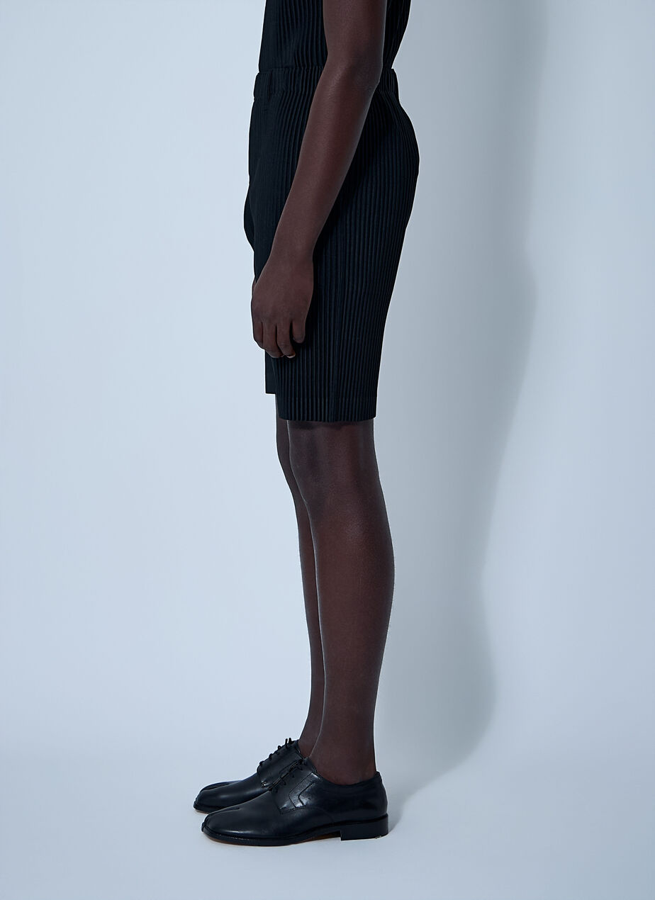 Pleated Shorts