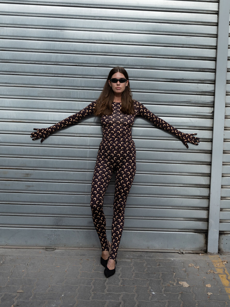 Logo Crescent Moon Top