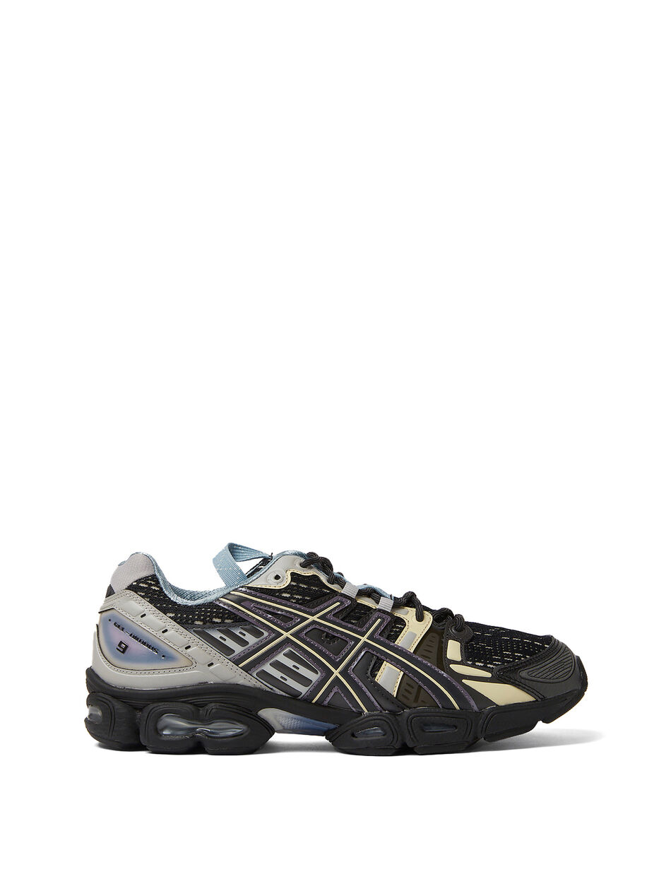 UB5-S Gel Nimbus 9 Sneakers in Black