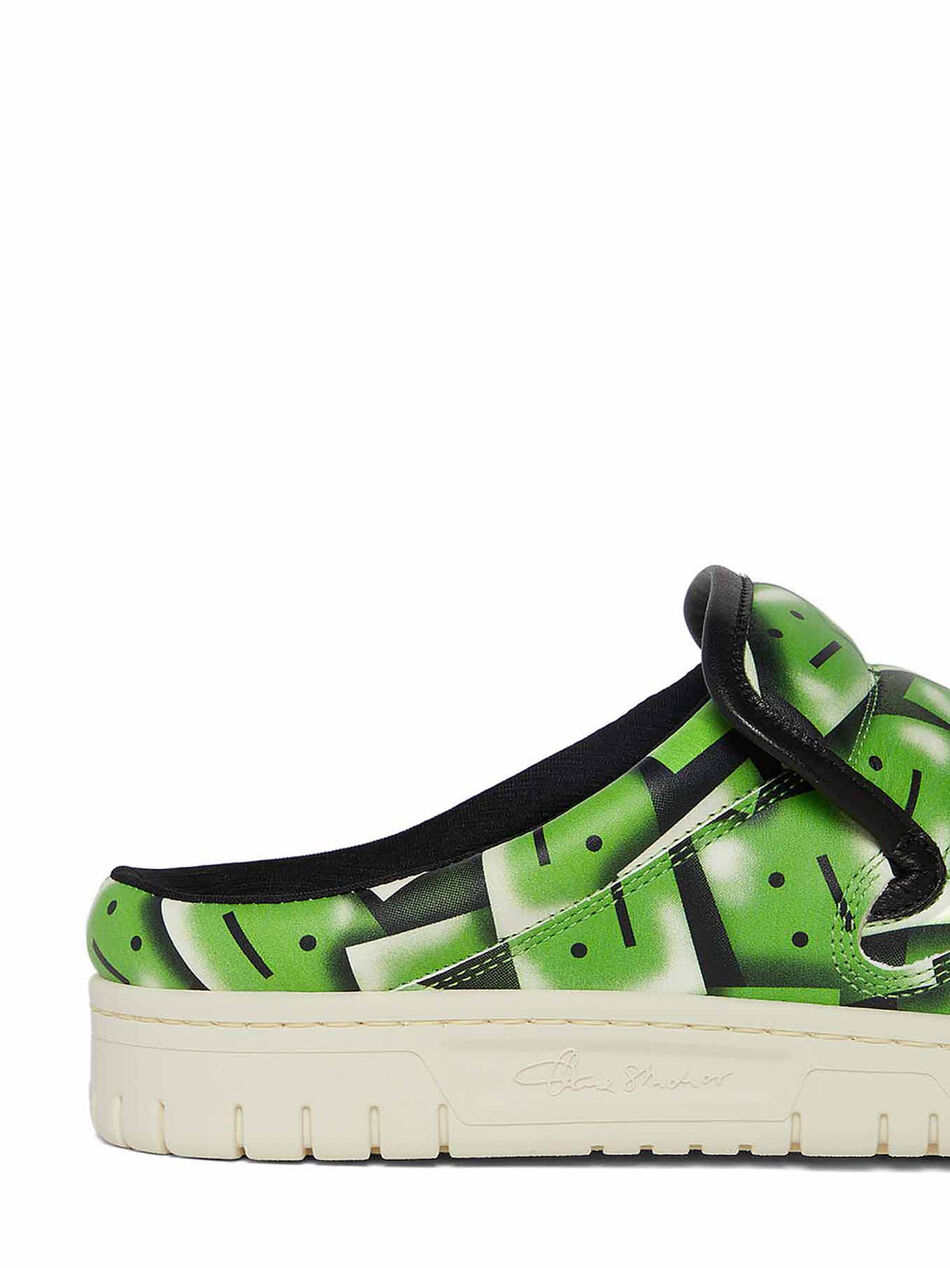 Slip On Sneakers in Green/Black