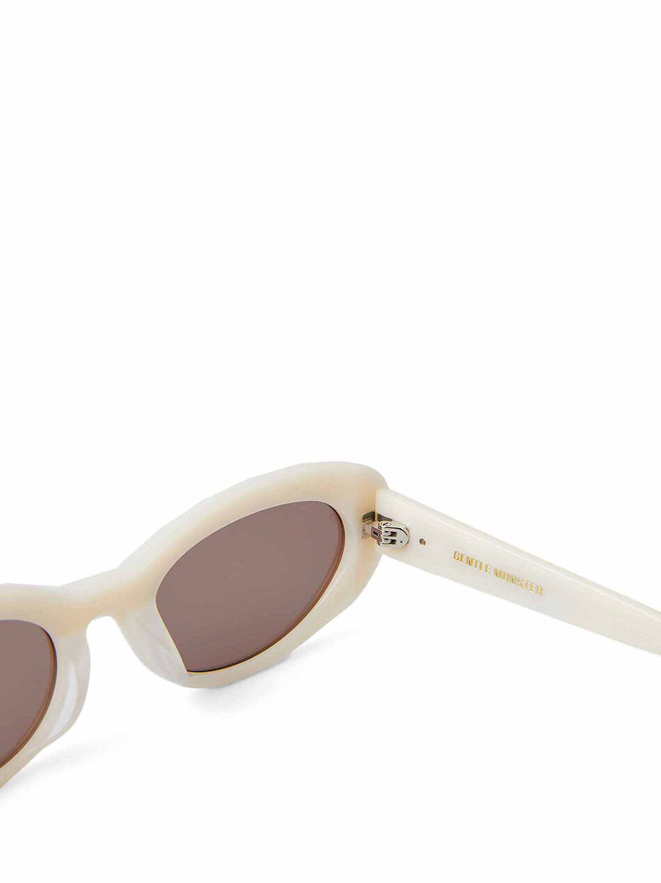 Le 01 Cream Sunglasses
