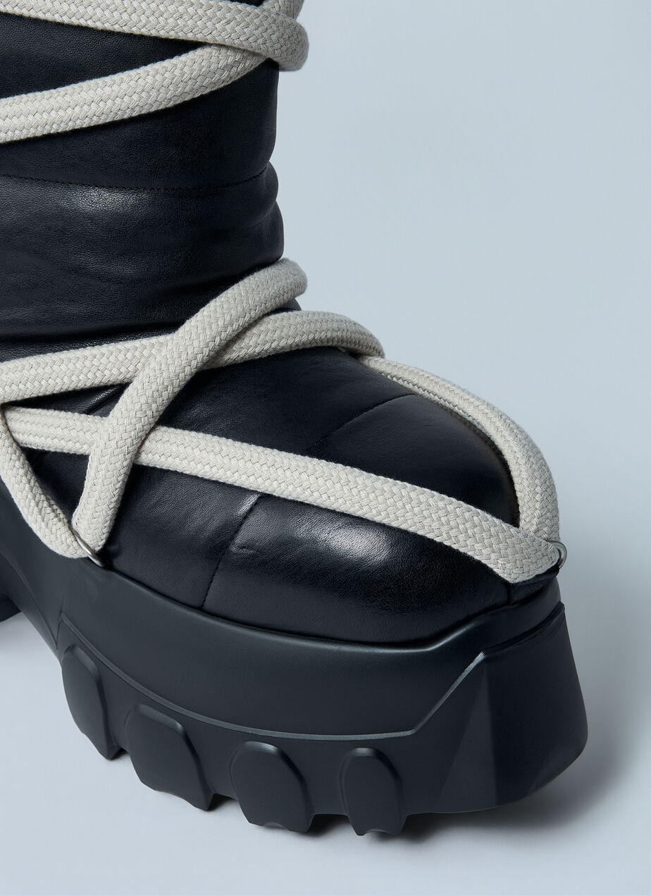 Lunar Mega Tractor Boots