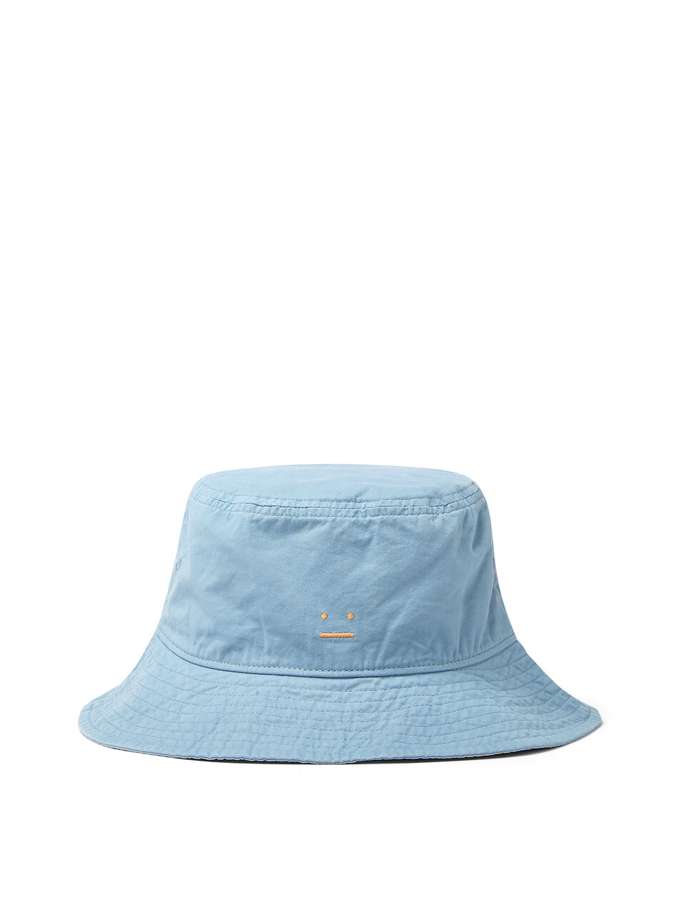 Face Patch Bucket Hat in Blue