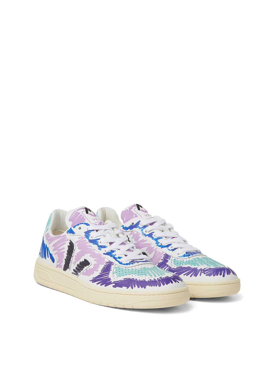 V10 Low Top Sneakers in Purple