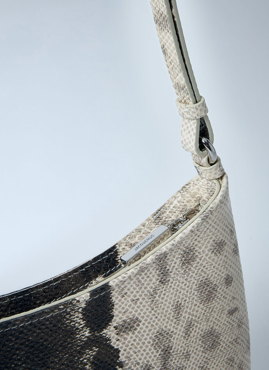 Le Bisou Perle Shoulder Bag