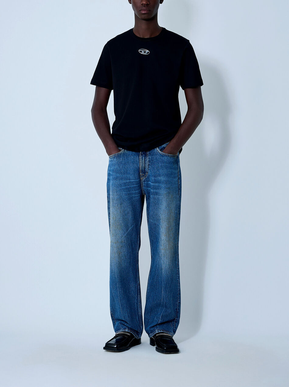 T-Adjust-Od T-Shirt