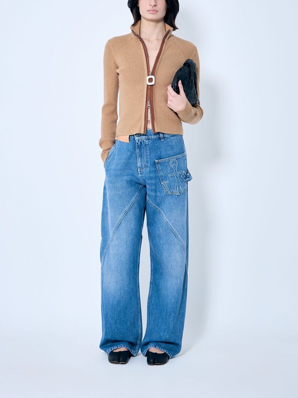 Fitted Zip-Up Cardigan