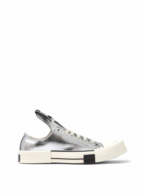 TURBODRK Low Top Silver Sneakers