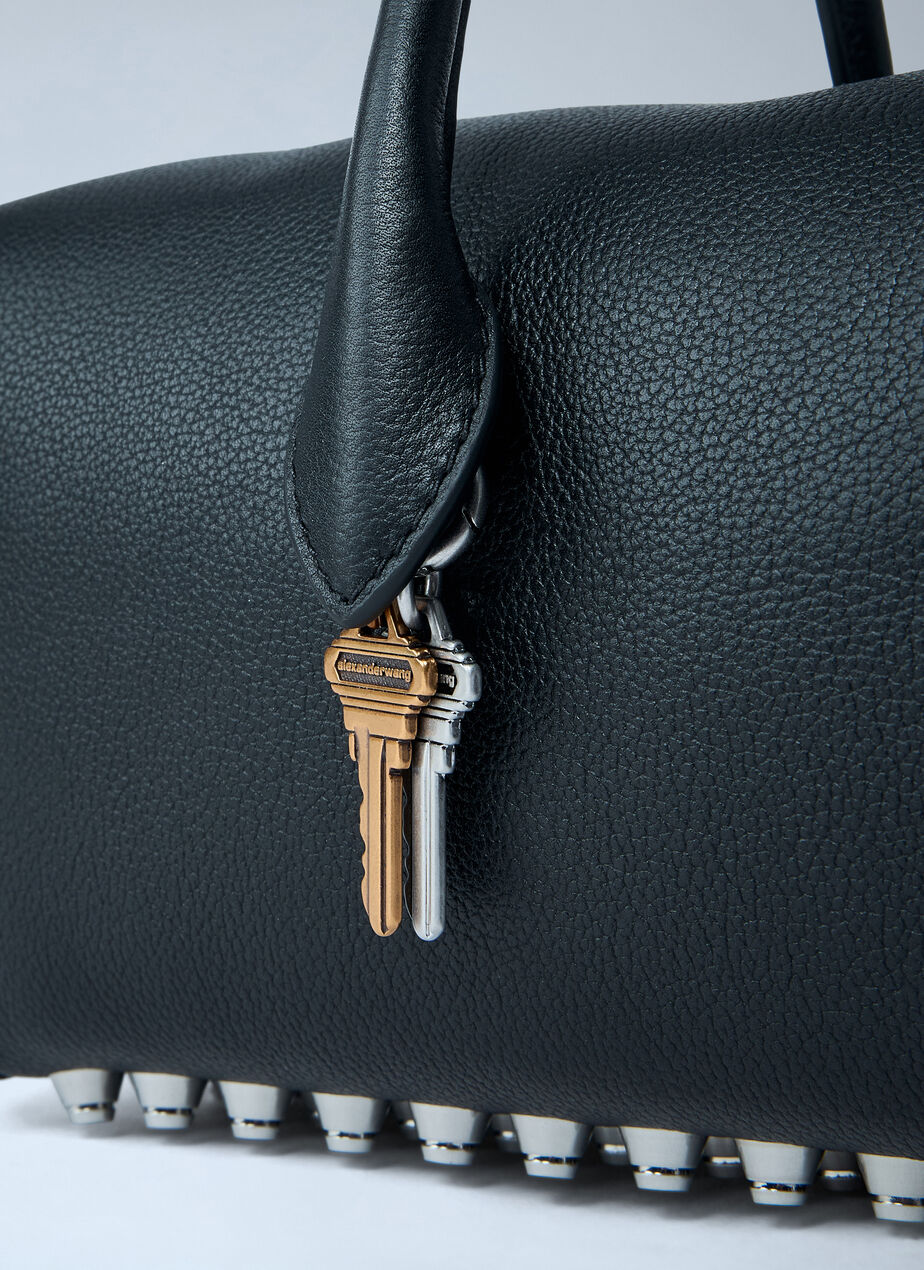 Medium Roux Shoulder Bag