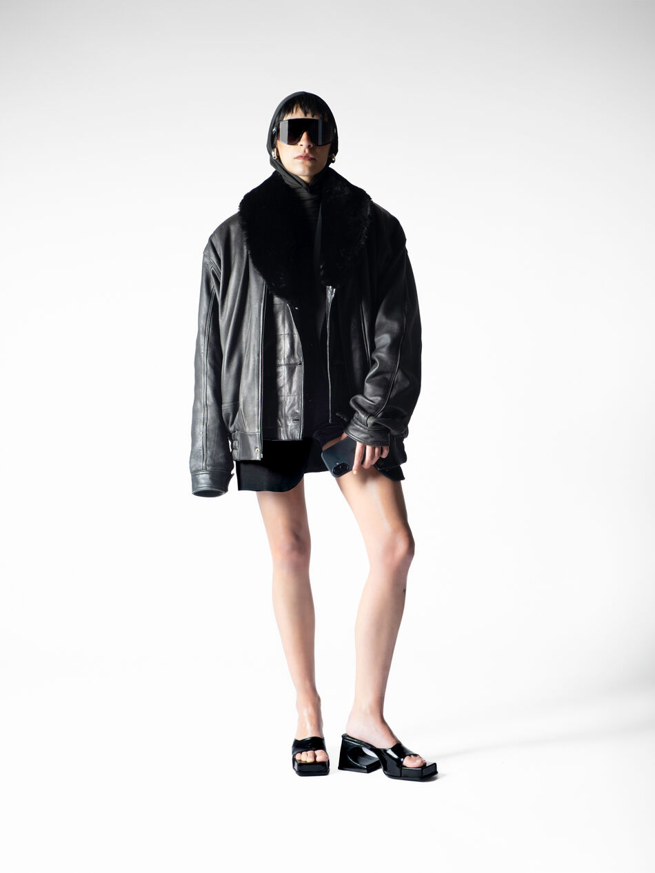 DIAMOND BLACK GIGI SLIDE