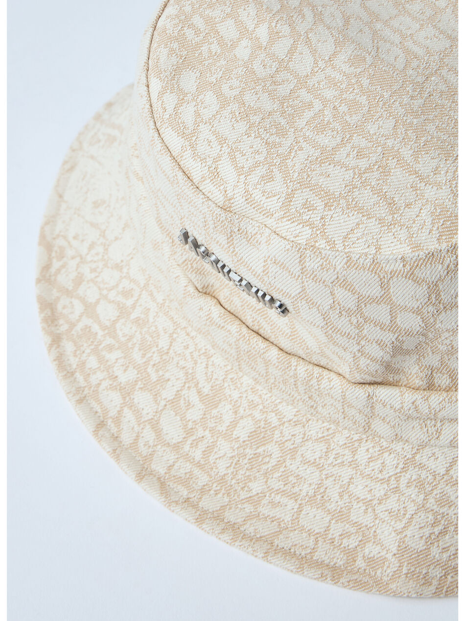 Le Bob Gadjo Bucket Capello