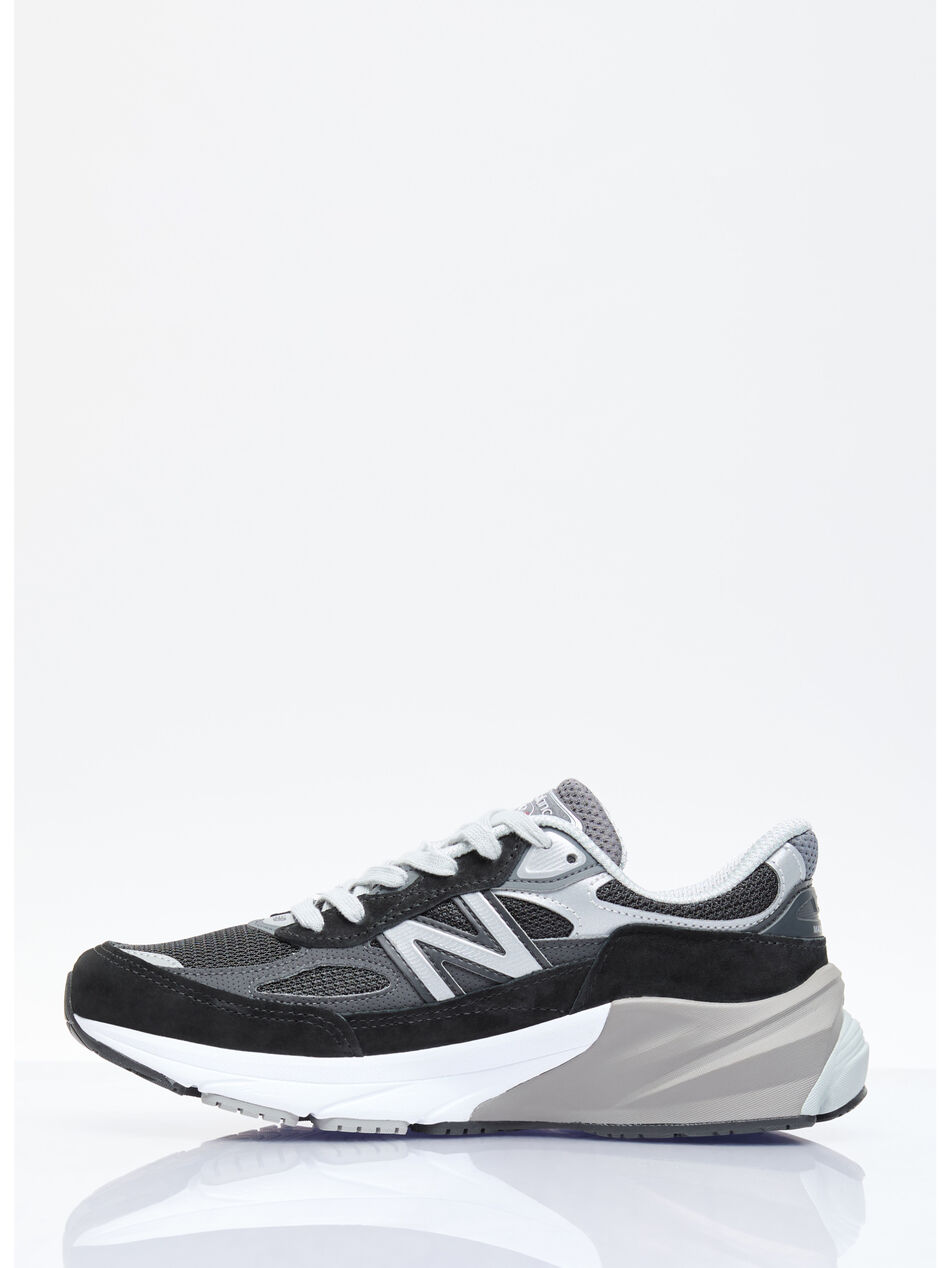 990v6 Sneakers