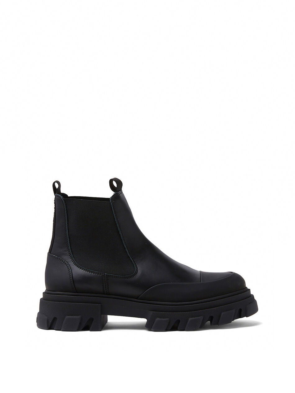 Leather Chelsea Ankle Boots in Black