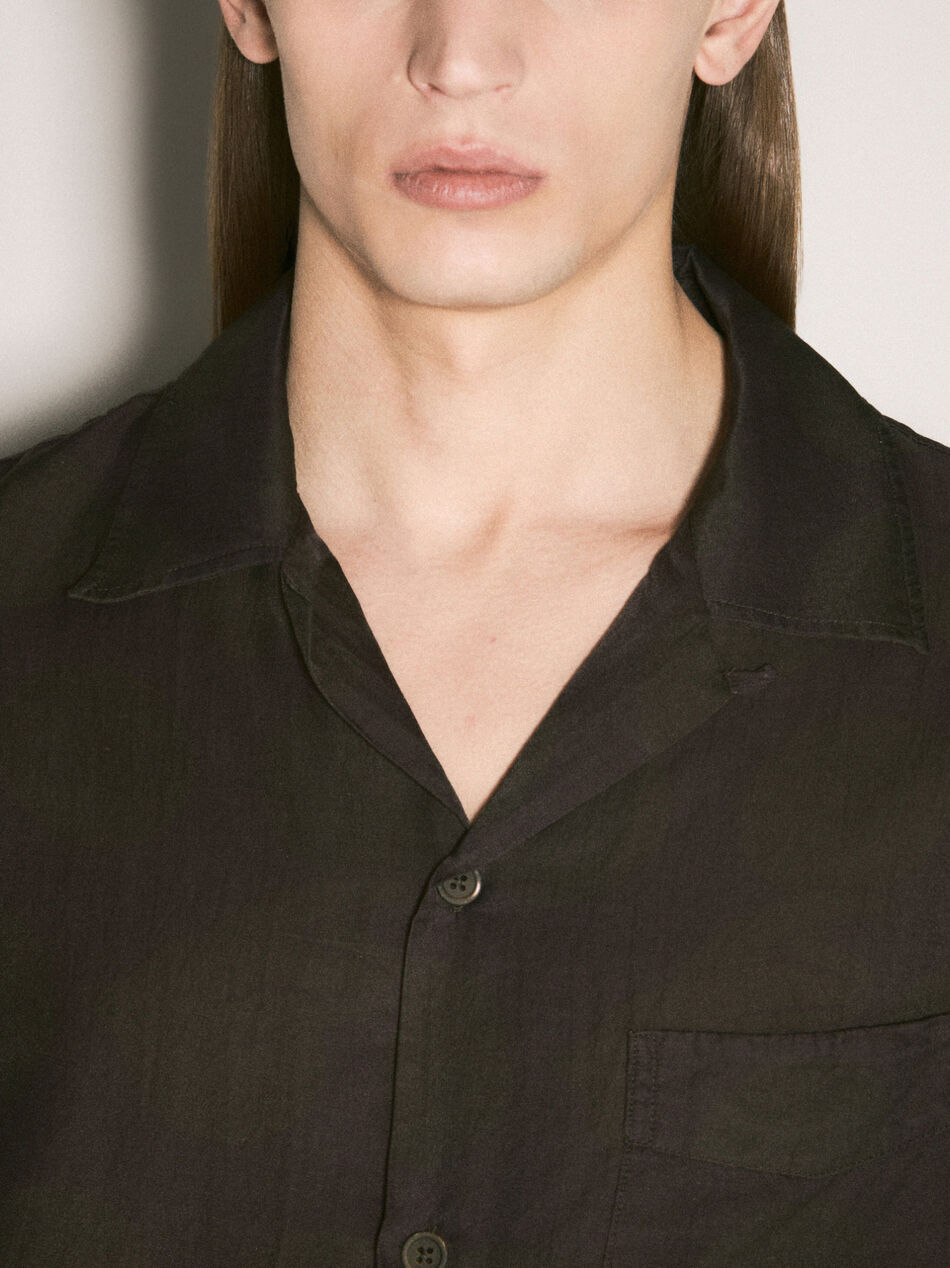 Heusen Short-Sleeve Shirt