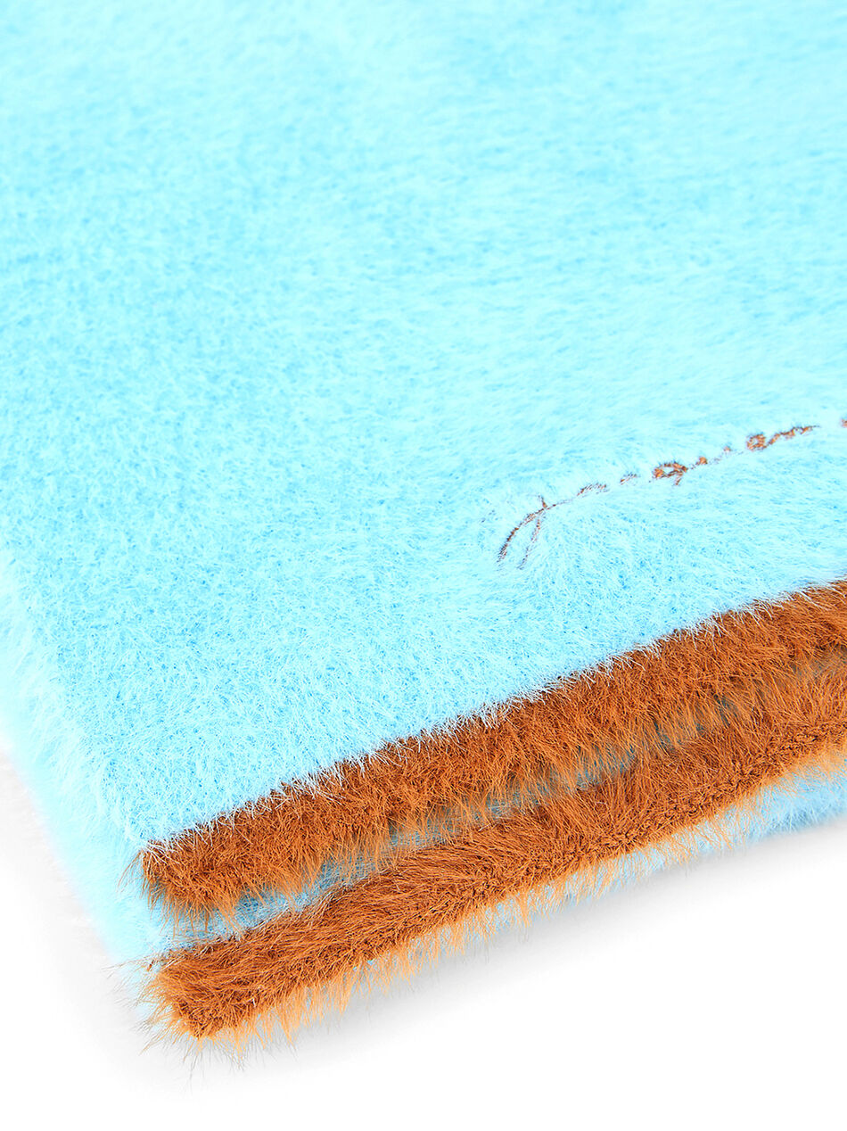 L’Echarpe Neve Scarf in Light Blue