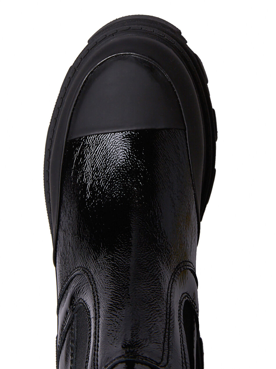 Cleated Heeled Mid Chelsea Boots