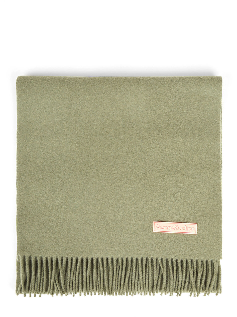 Fringe Scarf in Green