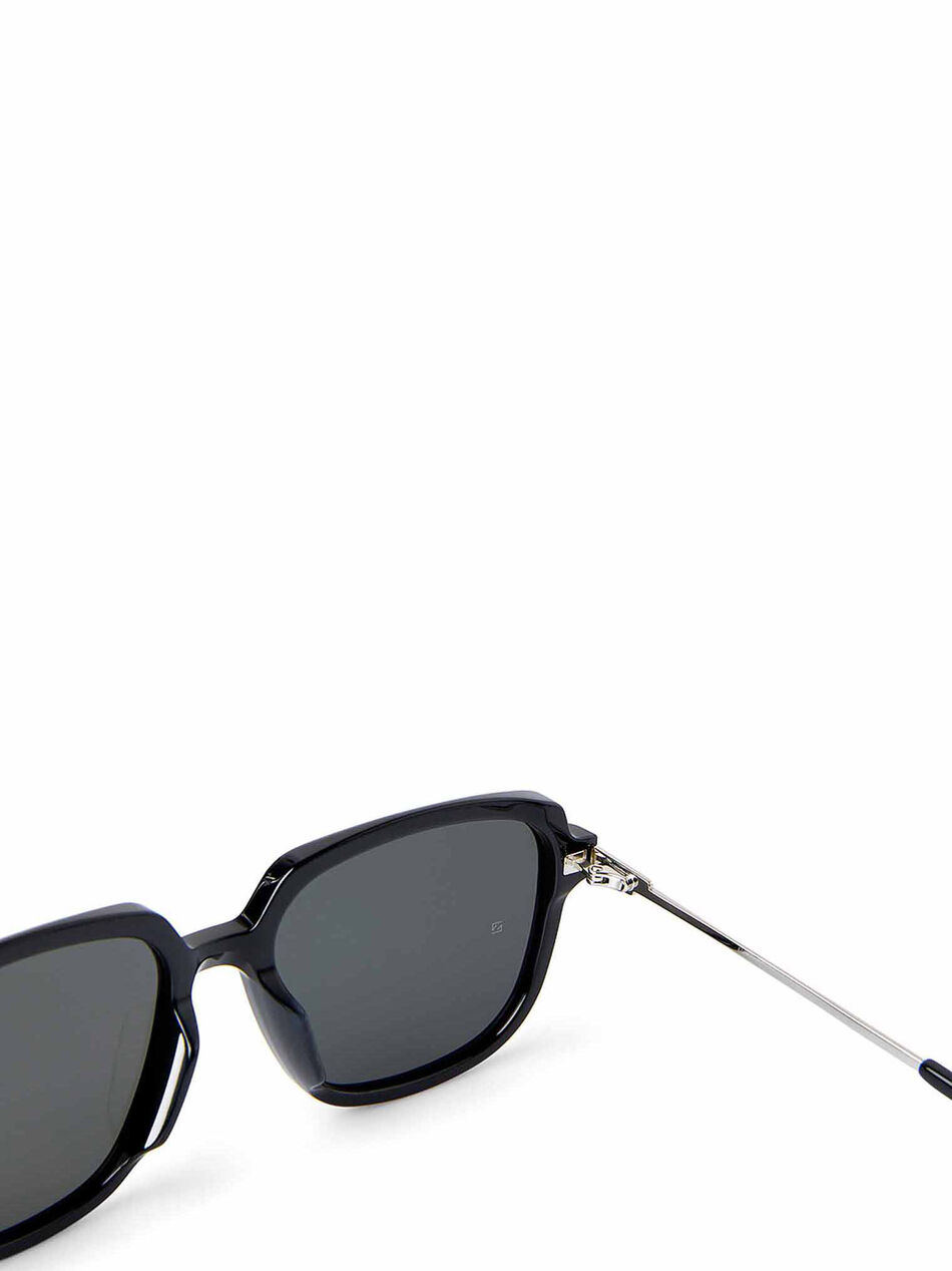 Millie 01 Black Sunglasses