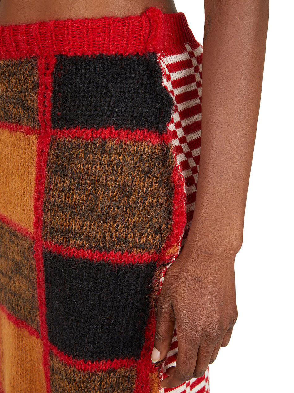 Contrast Knit Skirt
