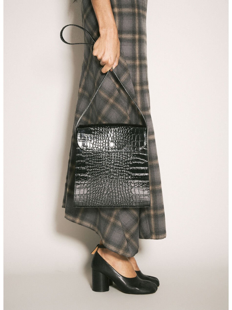 Extended Shoulder Bag