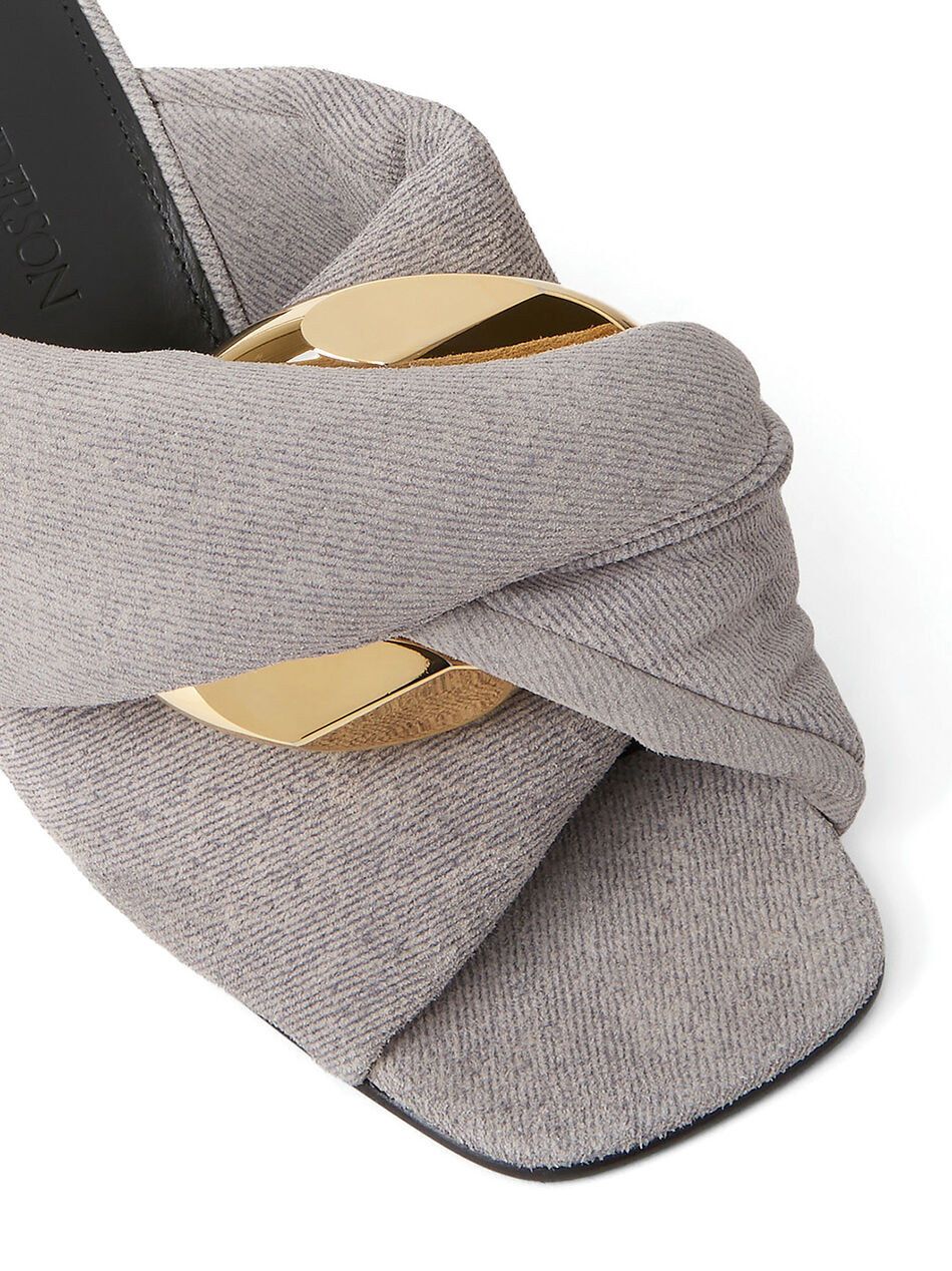 Twisted Heel Chian Sandal