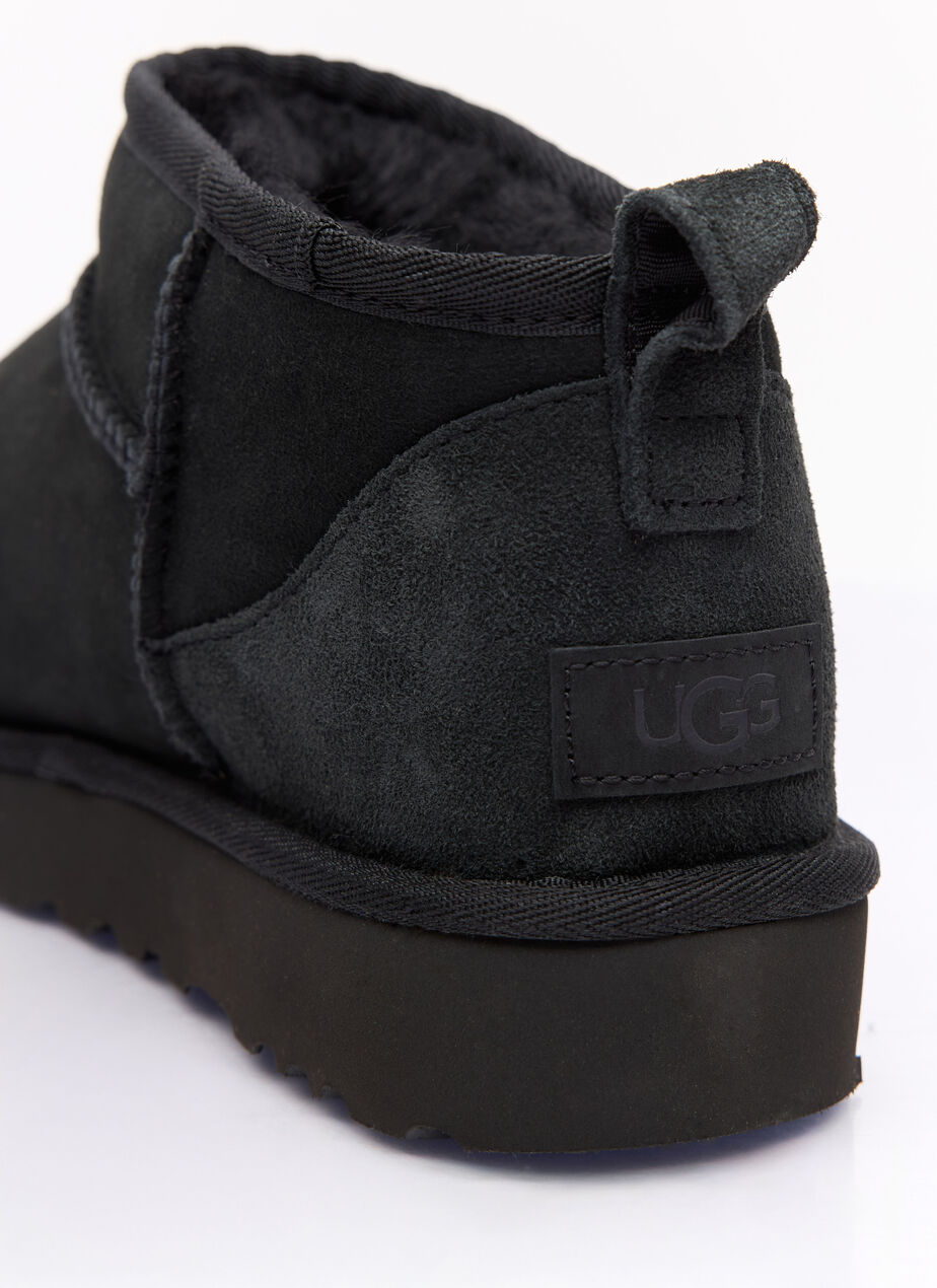 Classic Ultra Mini Boots