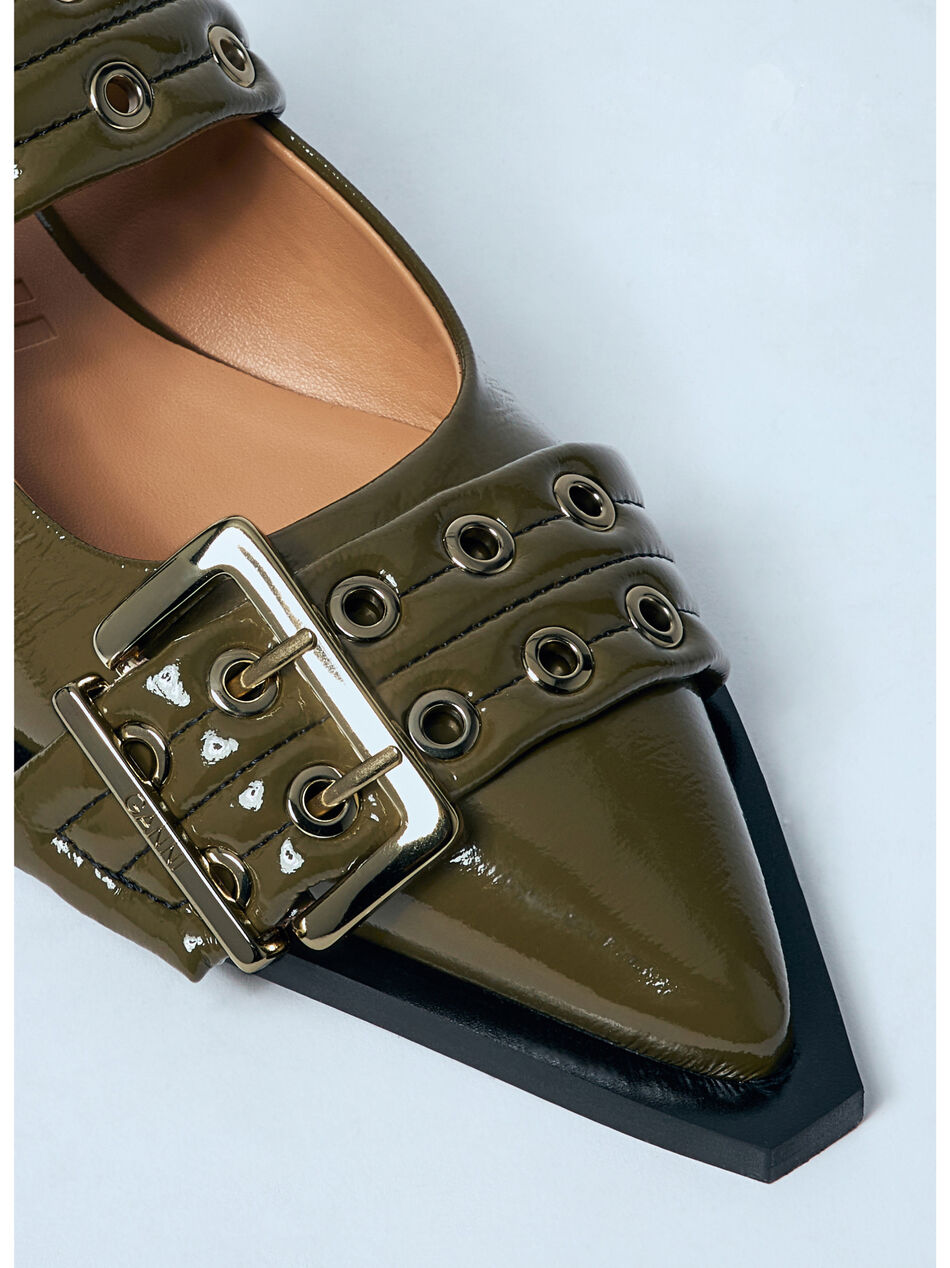 Feminine Buckle Ballerina Flats