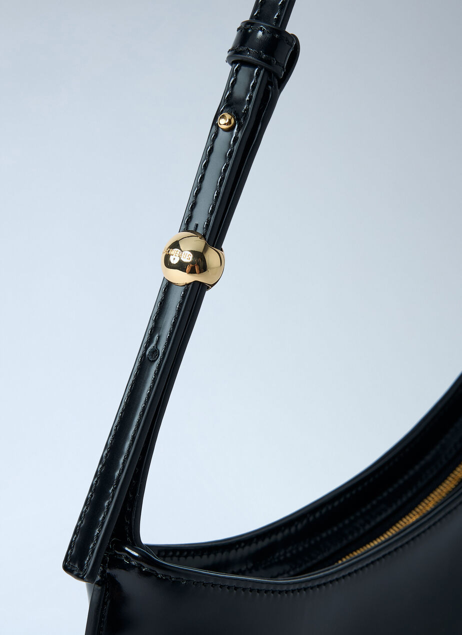 Le Bisou Perle Shoulder Bag